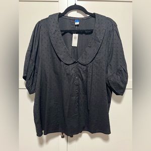 Old Navy Textured Top with Peter Pan Collar